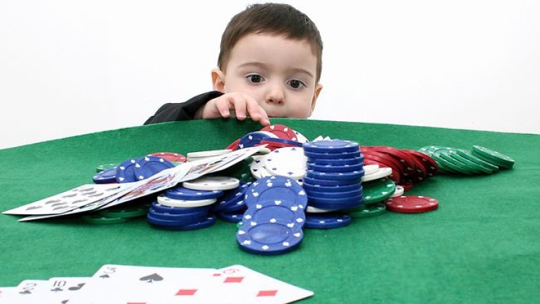 children in gambling activities 