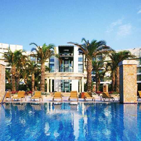 Высококлассный отдых в пятизвездочном отеле Лунтраки в Греции + азартные игры
