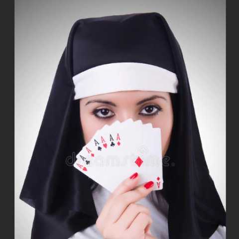 Никто не без греха: на что готова пойти монахиня, чтобы сыграть в казино?