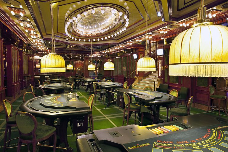 Игровой зал Casino Vienna