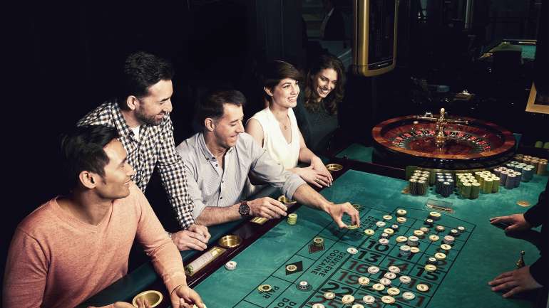 Игровой процесс на рулетке в казино в Рулетка Roulette в Roulette