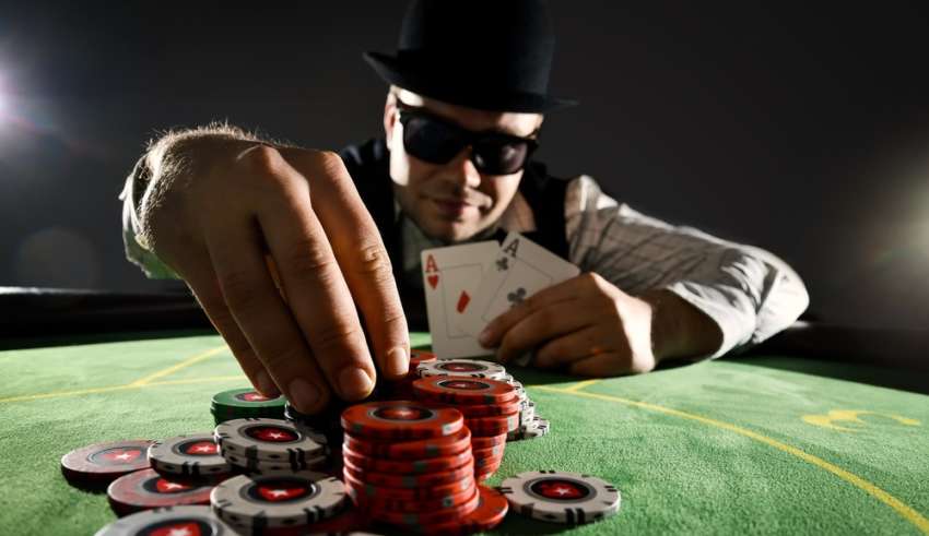 Эмоции, мимика и жесты в покере