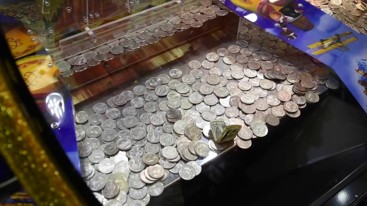 Первые игровые автоматы выигрыш мелкими монетами