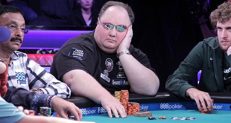 Грег Реймер чемпион WSOP 2004